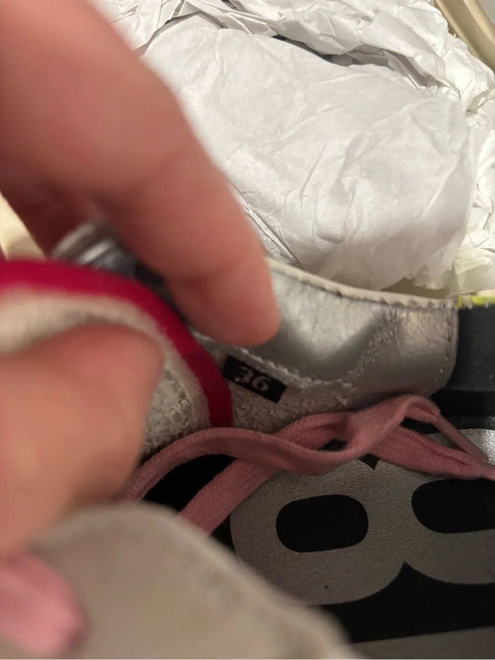 P448 Leather Sneaker John Dogma Low Top, White, Size 36, Neon Retro 80s Beach